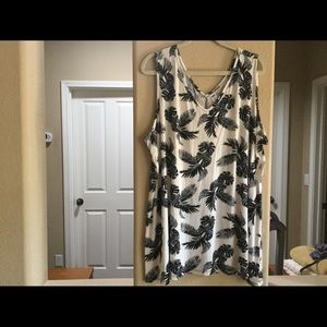 Women’s plus sleeveless top-PRICE FIRM